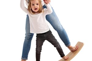 TWR ® – Tabla curva con certificado CE – Talla L – Ecológica y artesanal de madera fabricada en España. Acabado NATURAL.Tabla equilibrio. Tabla Montessori .Tabla de equilibrio/Tabla madera niños