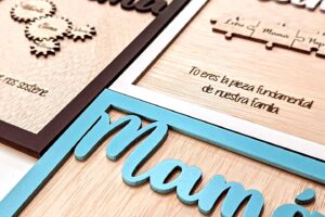 Marco madera personalizado rompezabezas puzzle mamá | Regalo pareja | La pieza que nos mantiene unidos | regalo día de la madre | Regalo original | Lulamuk…